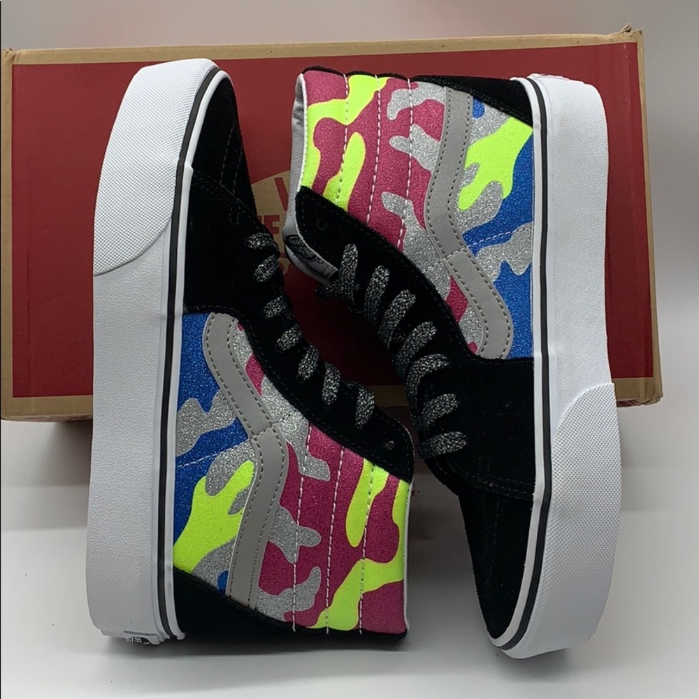 •VANS Sk-8-HI PLATFORM 2 After Dark CAMO/True White - Picture 3 of 16